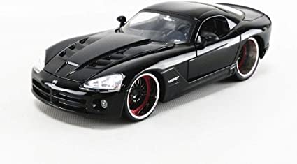 Jada Toys 30731 Lettys Dodge Viper SRT 10 Fast & Furious Movie 1 by 24 Diecast Model Car Play Vehicl