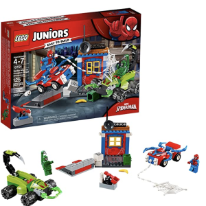 Amazon.com: LEGO Juniors/4+ Marvel Super Heroes Spider-Man vs. Scorpion Street Showdown 10754 Buildi