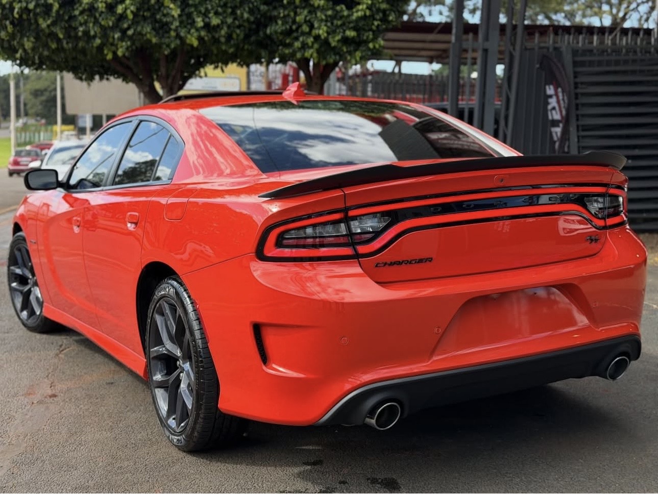 Dodge  Charger R/T 2020 - Foto 7