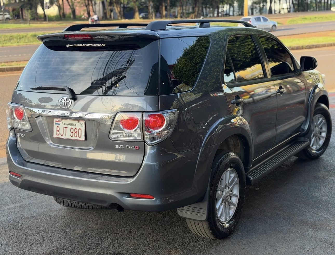 TOYOTA FORTUNER SRV - Foto 4