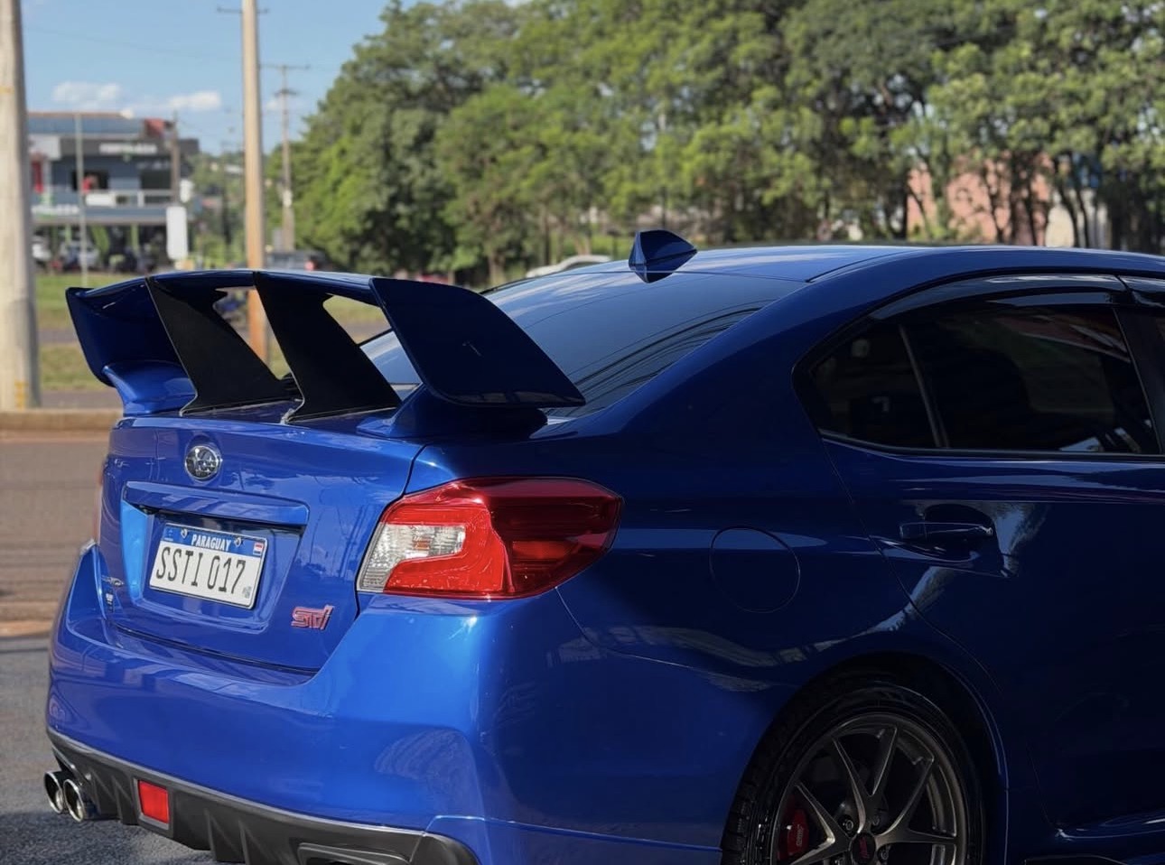 Subaru WRX STI - Foto 4