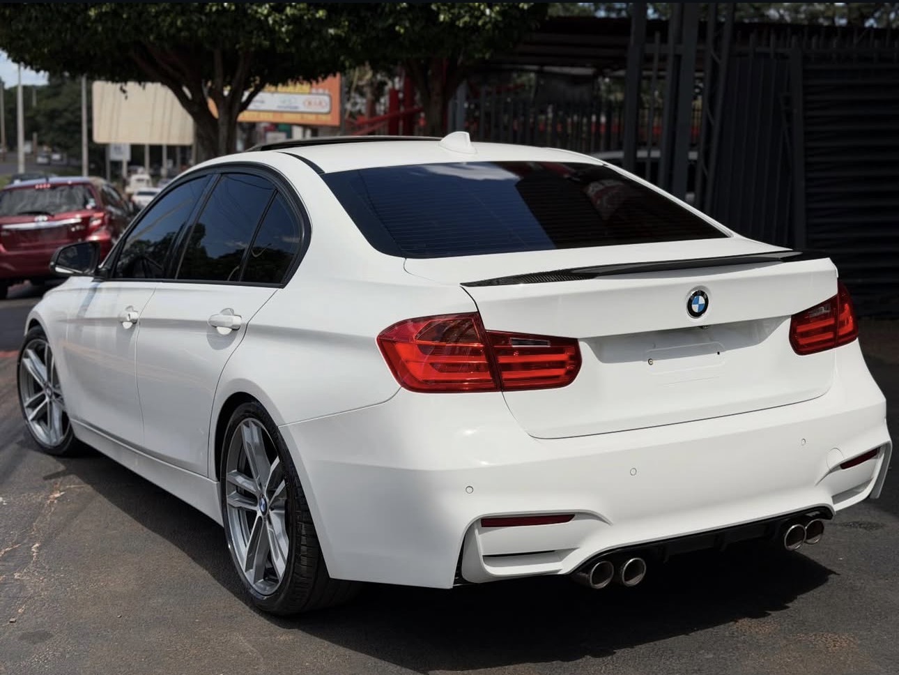 BMW Serie 3 - Foto 4