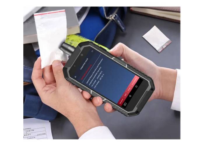 RS1000 Handheld Raman - 785 nm