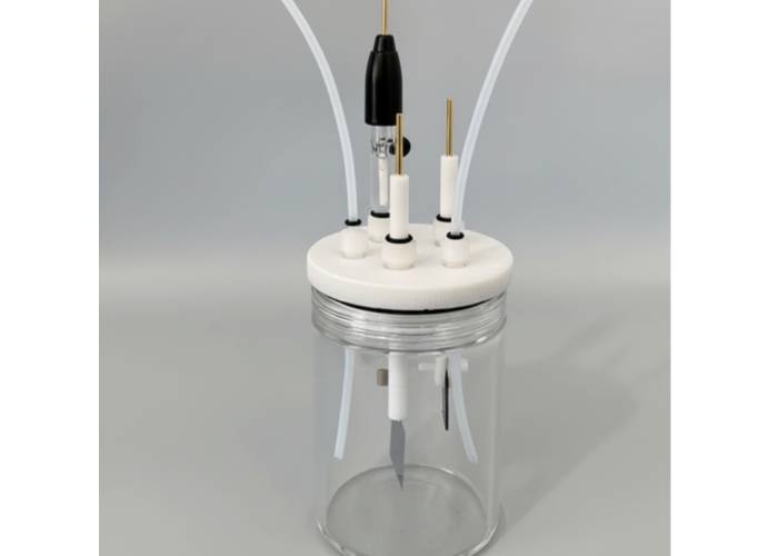 Sealed Electrochemical Cell