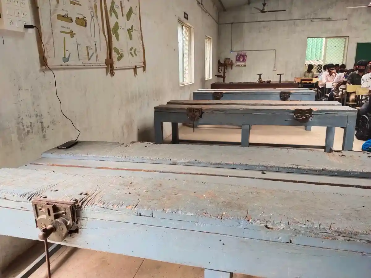 Work Shop Lab 1 Photo 2