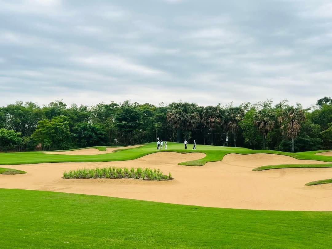 Angkor Golf Resort