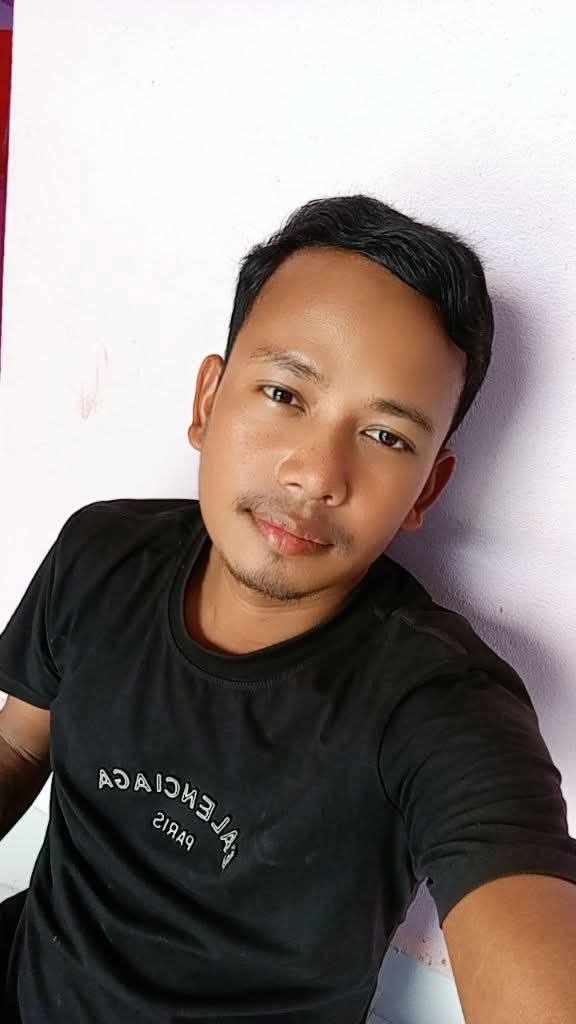 Mr. Nan Ronoch
