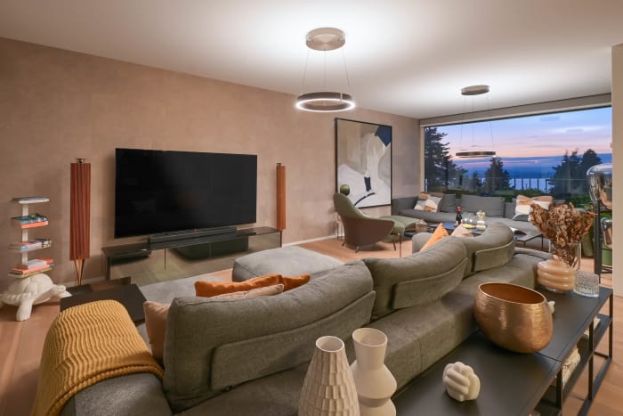 Furnished 4.5 Room Apartment