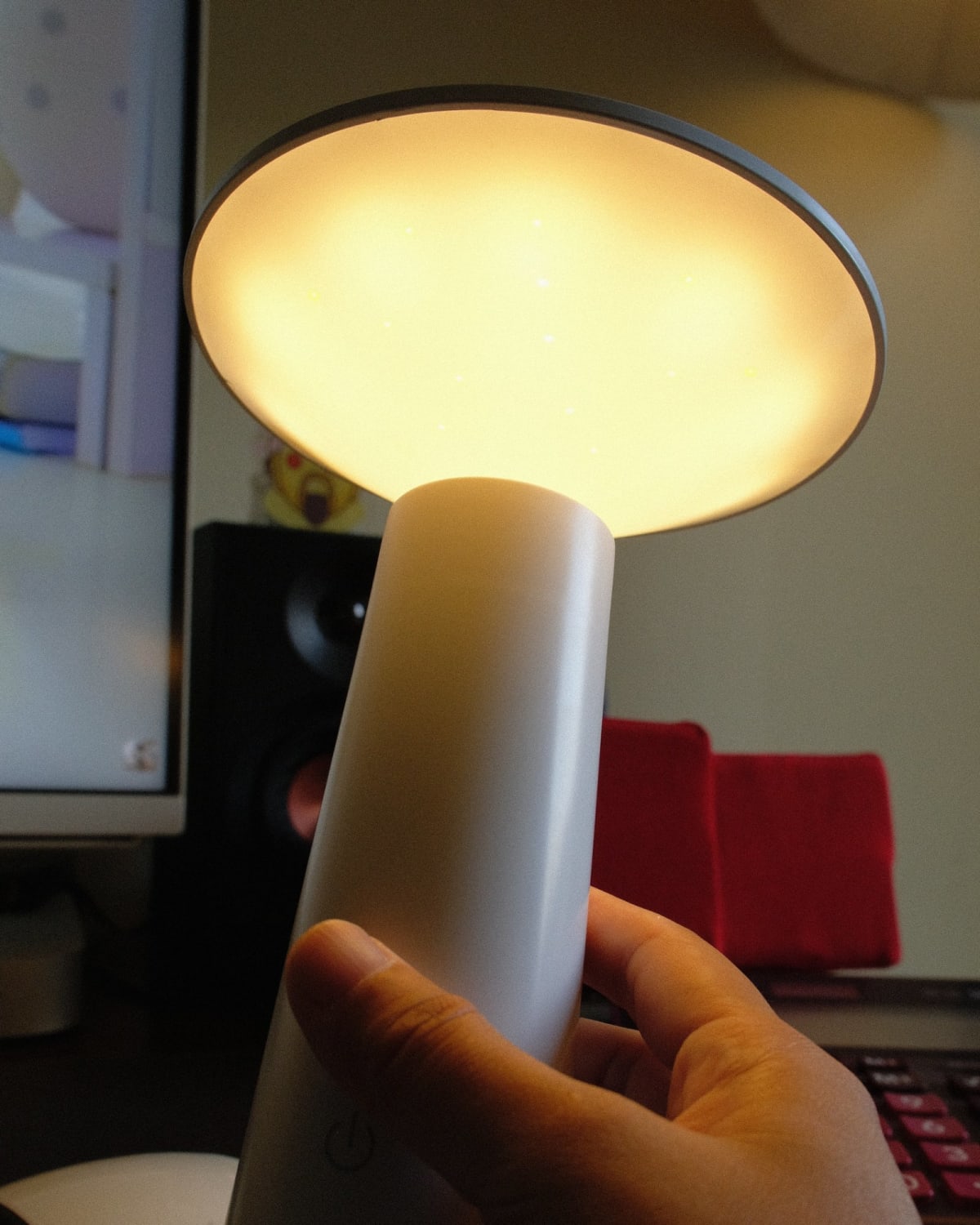 'Little i' table lamp — រូបថតទី 7 នៃ 8