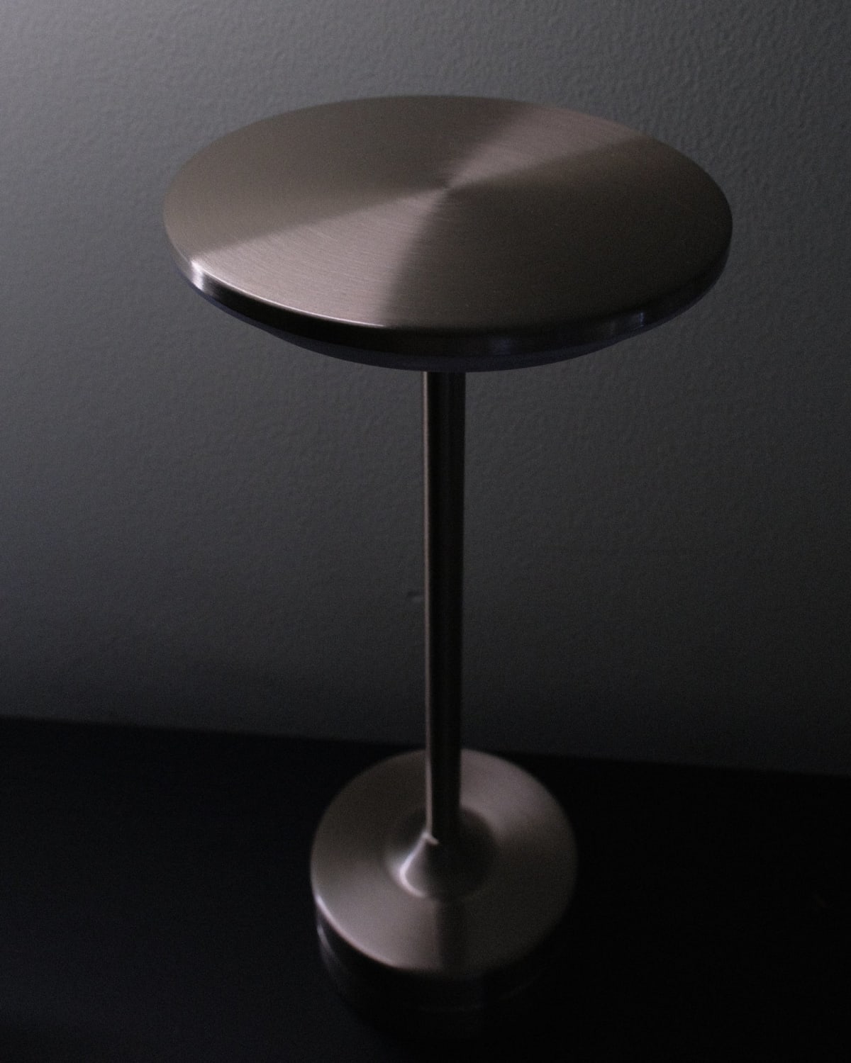 'Back to 90s'  Bar table lamp — Photograph 11 of 14