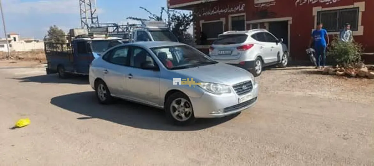 هيونداي أفانتي 2007 - صورة 1