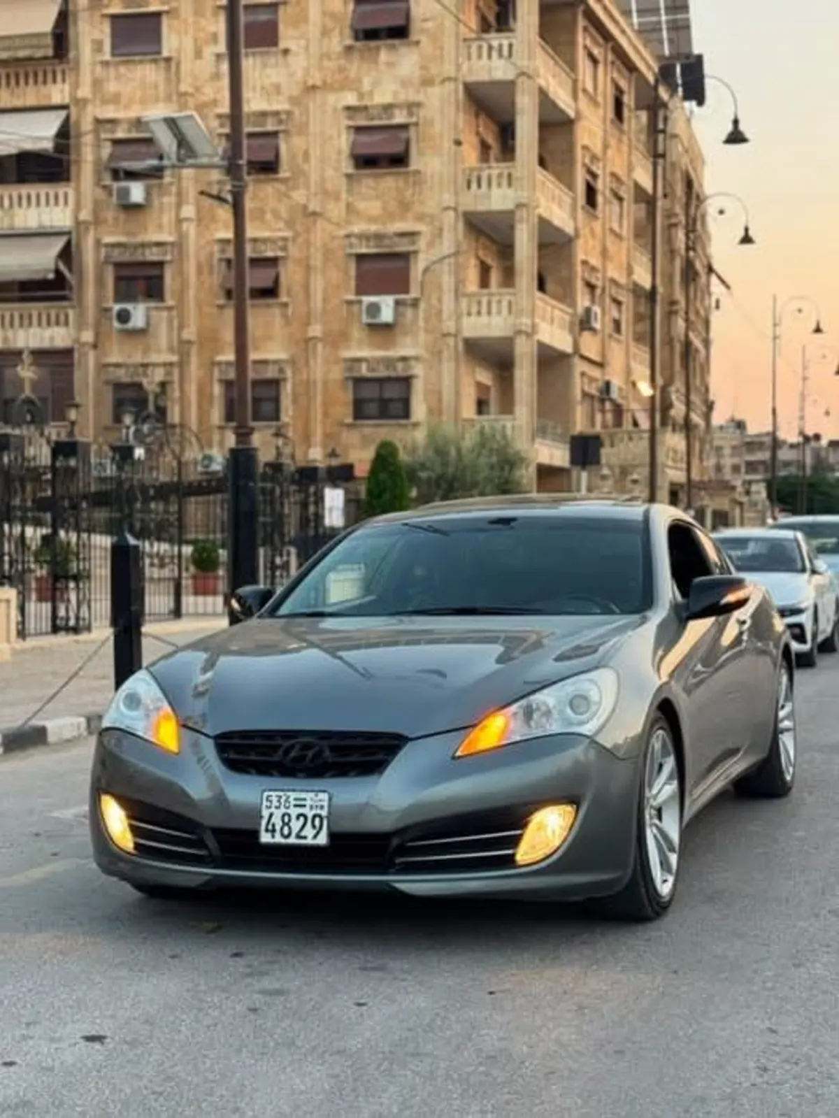 هيونداي جينيسيس كوبيه 2010