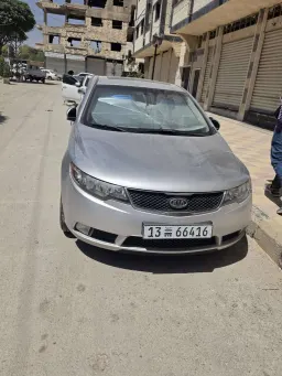 كيا فورتي 2009 - صورة 1
