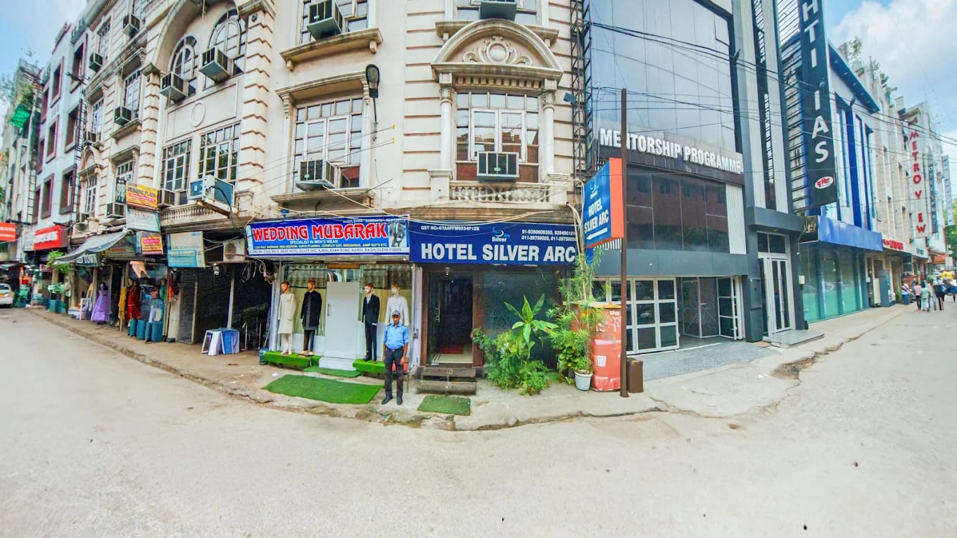 Hotel Silver Arc
