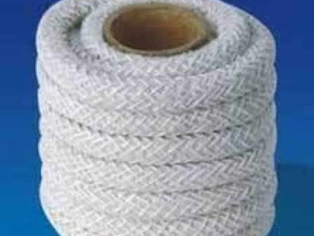 Coiled ceramic fiber rope — high-temperature insulating material