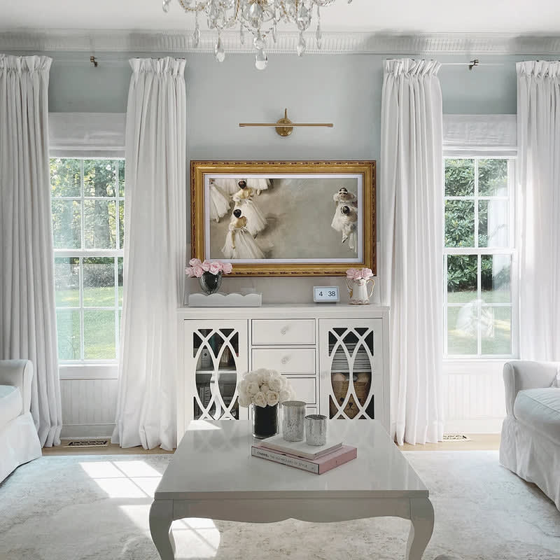 Snow White in Living Room