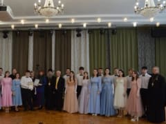 Ученики школы №9 стали участниками I Сретенского бала Мичуринской епархии