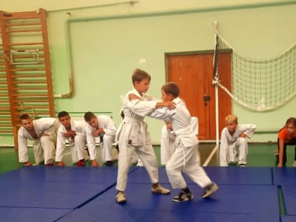 Спортивные достижения молодежи накануне Дня физкультурника