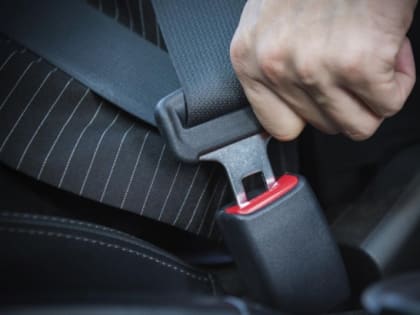 Сотрудники Госавтоинспекции развеивают мифы о ремнях безопасности