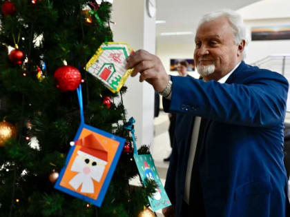 Евгений Матушкин присоединился к акции «Дерево добра»