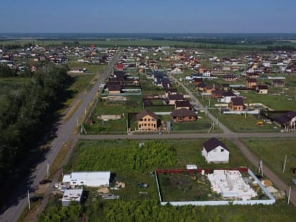 На оборудование сквера 