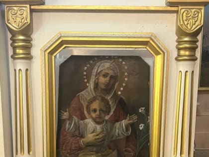 Вандализм в Рассказово: мужчина повредил икону в храме