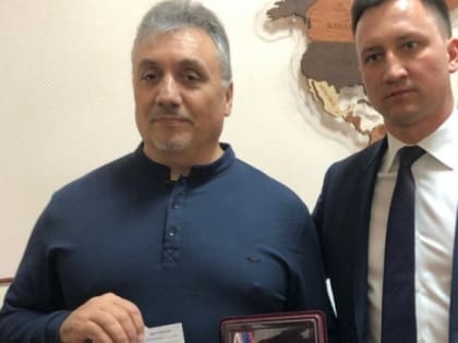 Игорь Мартынов отмечен медалью за развитие спортивного метания ножа