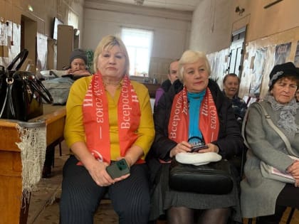 Коммунисты Инжавинского района проводят митинг