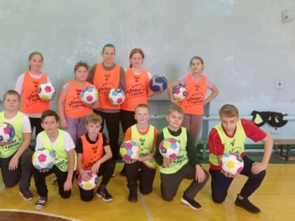 В мичуринской школе прошла «Встреча с футболистом»