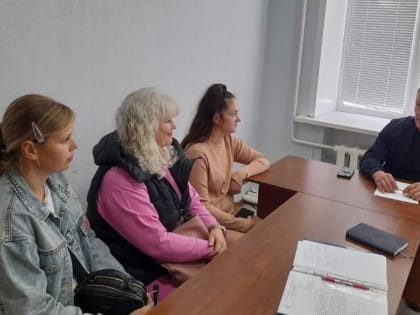 Депутаты Тамбовской области помогают жителям Никифоровского округа