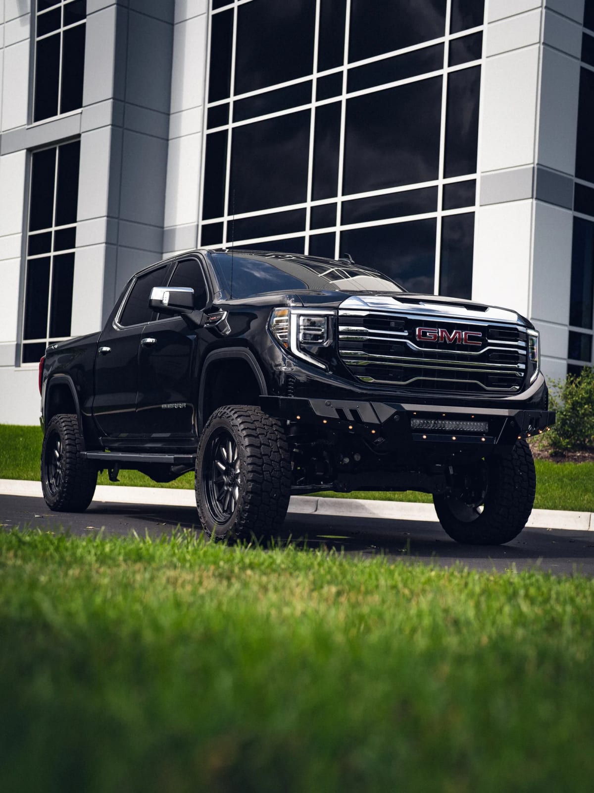 GMC Sierra 1500 custom build by Ernie's Custom Shop, photo 7 of 7