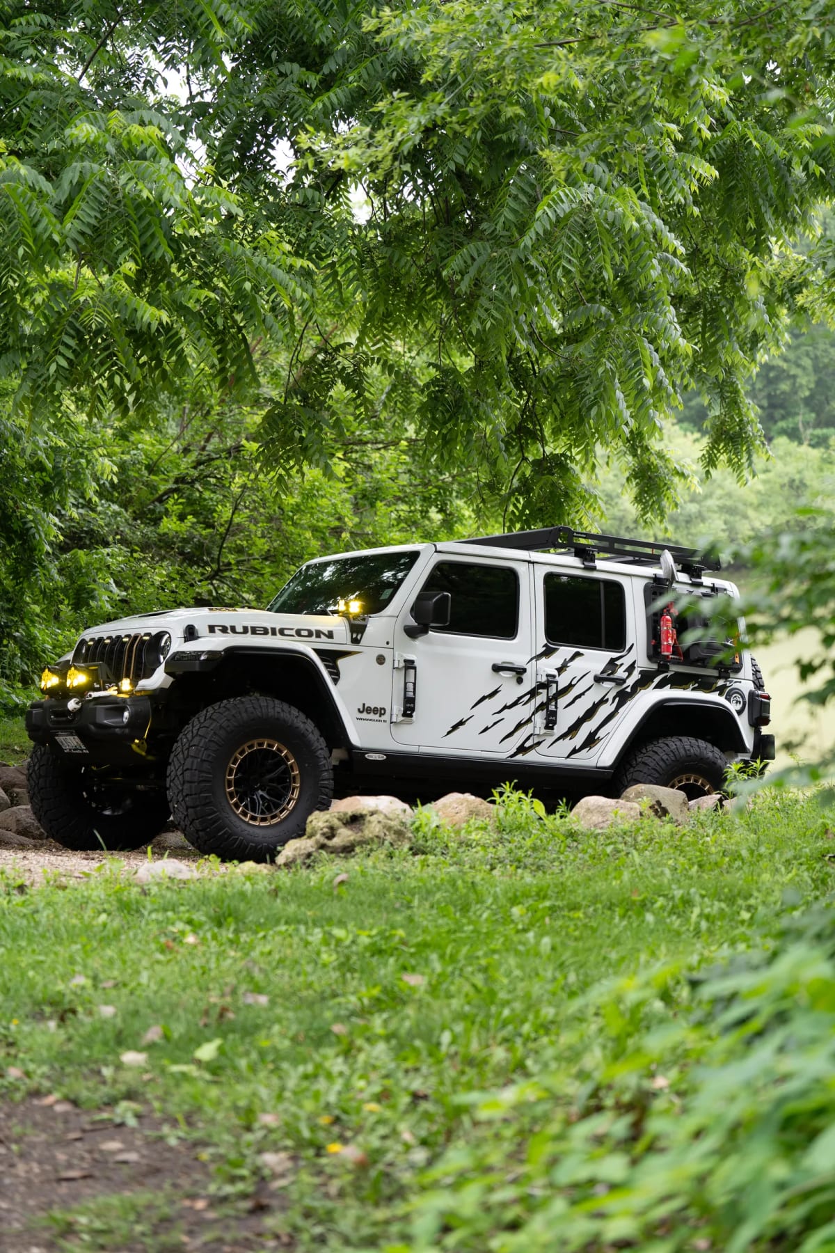 Jeep Wrangler 392 custom build by Ernie's Custom Shop, photo 29 of 52