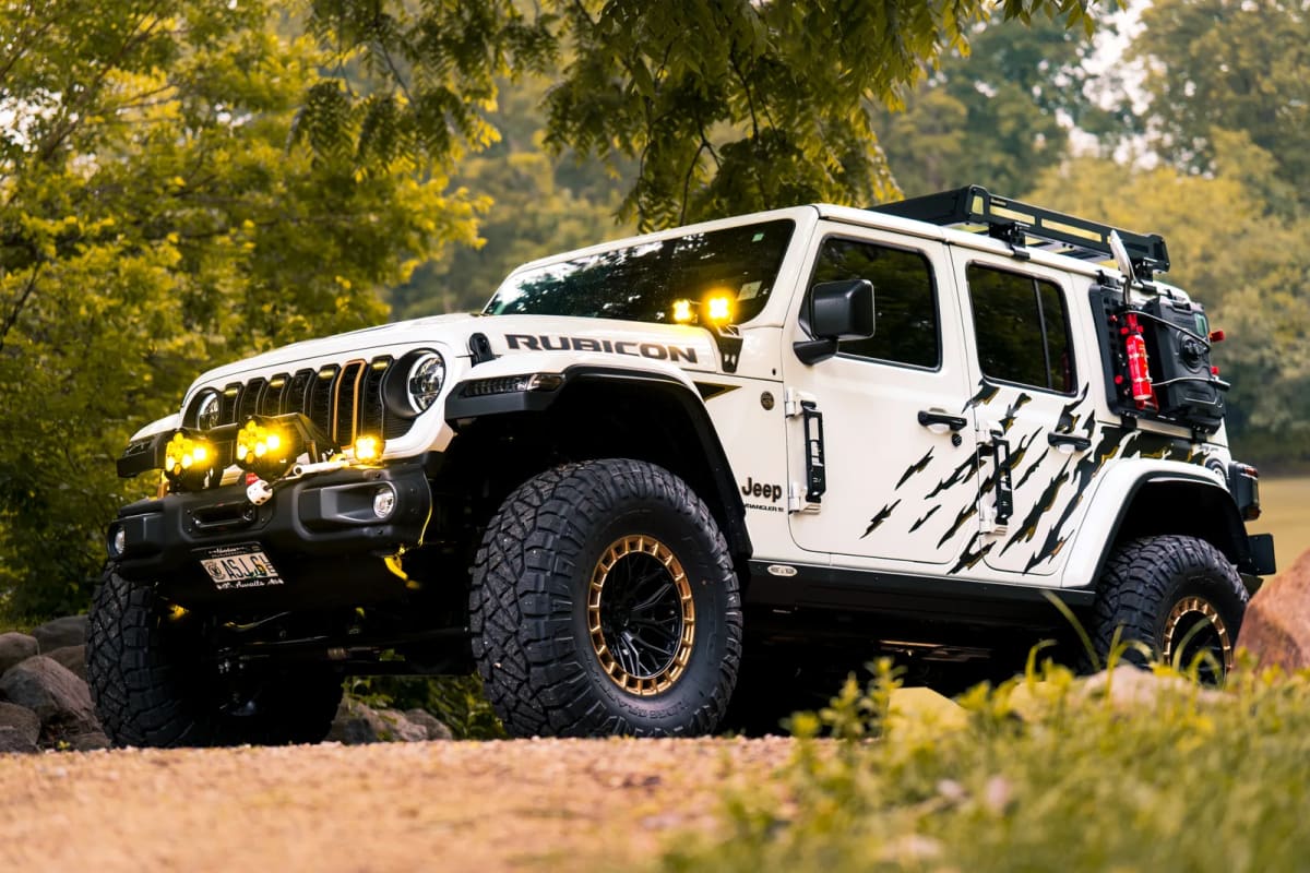 Jeep Wrangler 392 custom build by Ernie's Custom Shop, photo 44 of 52