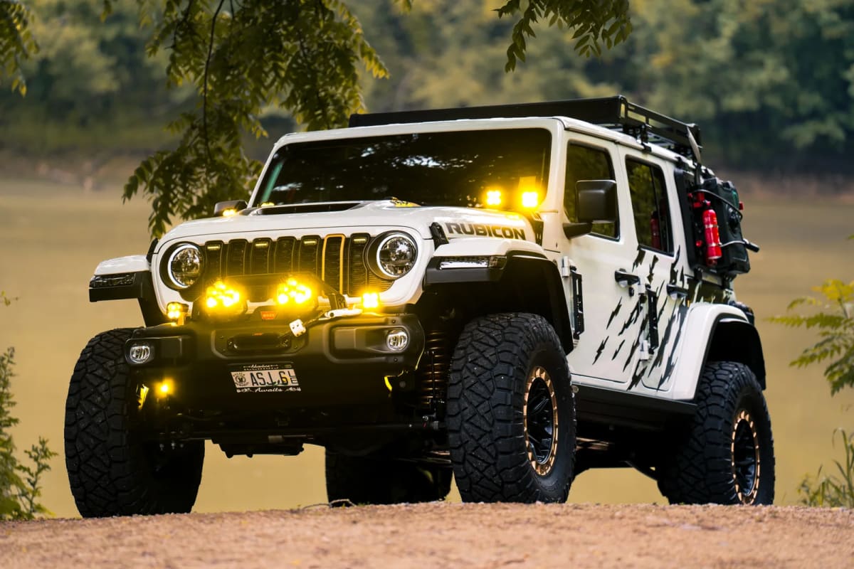Jeep Wrangler 392 custom build by Ernie's Custom Shop, photo 49 of 52
