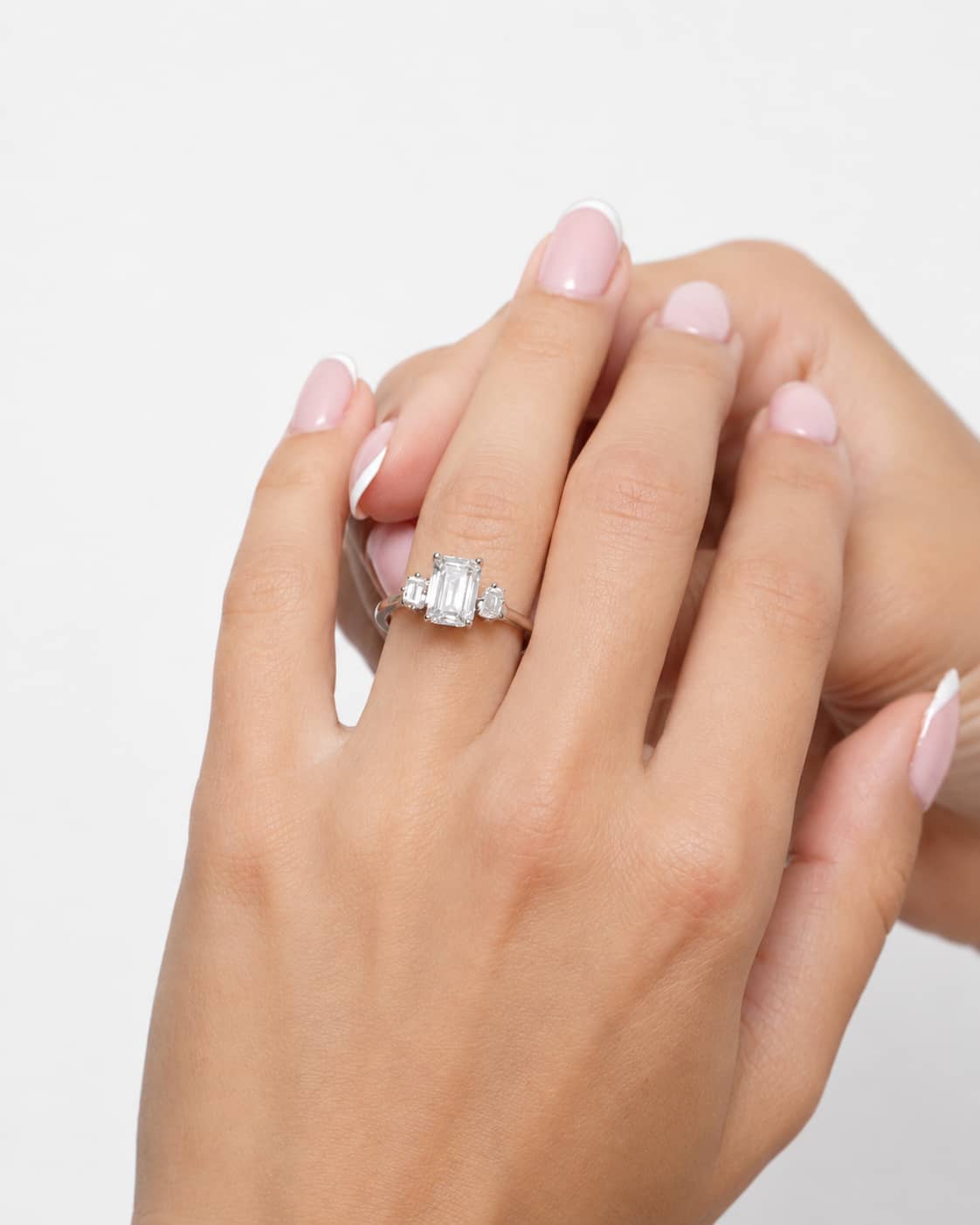 Kiara (White Gold) worn on the hand
