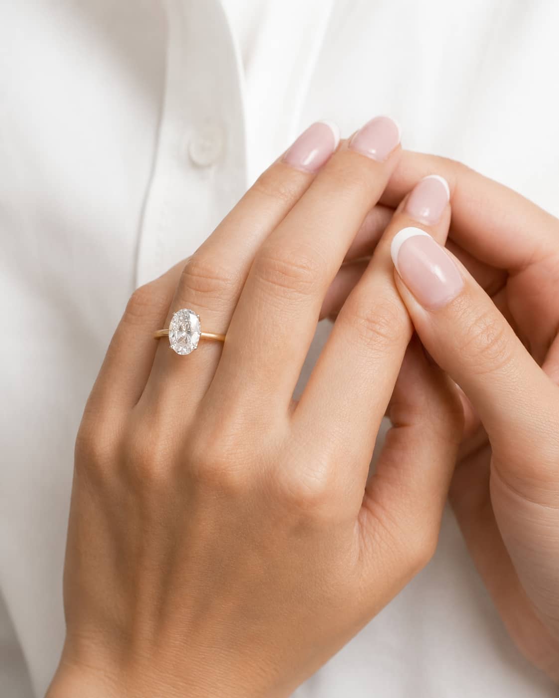 Maya Oval 1.08ct worn on the hand