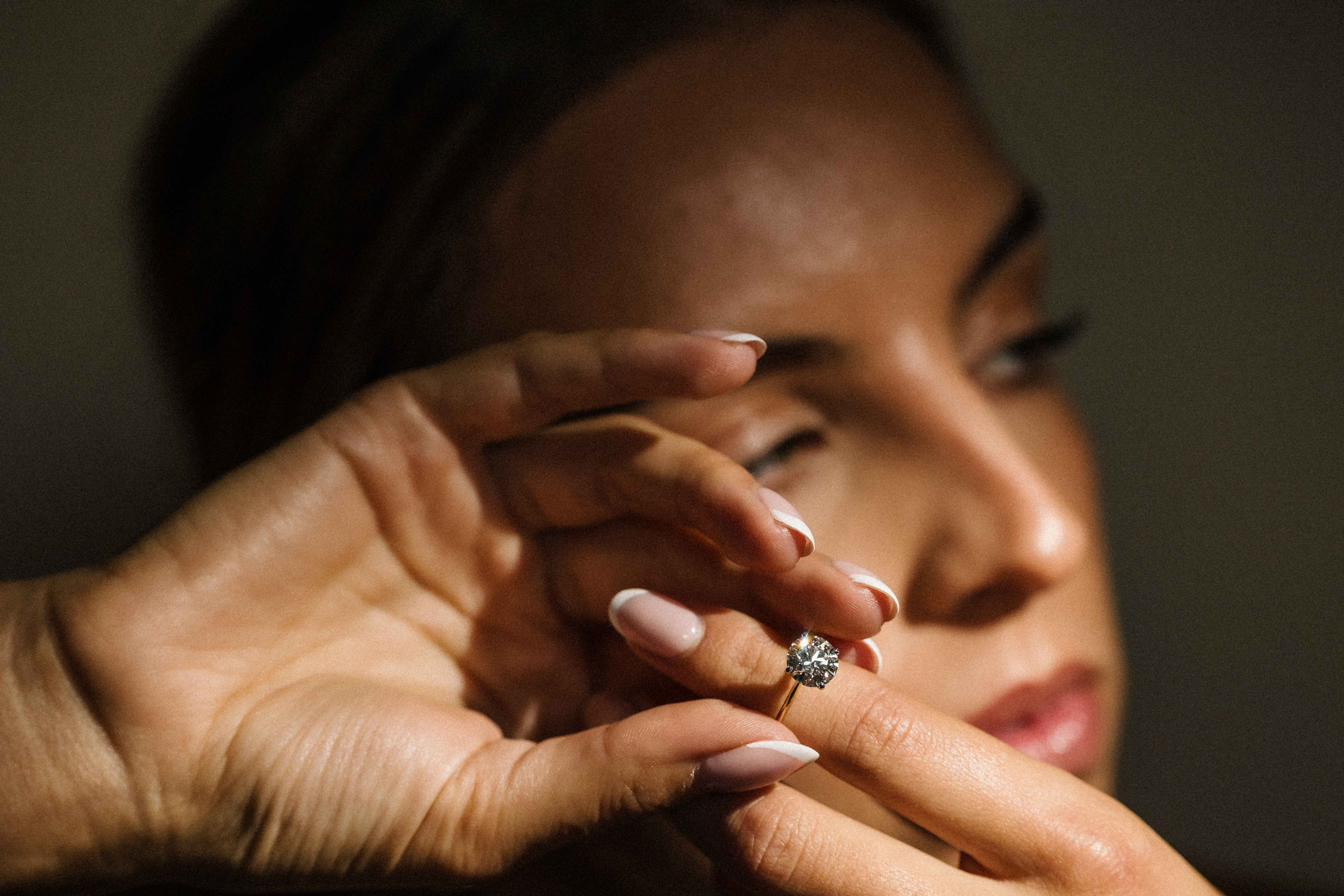 Maya ring, side view