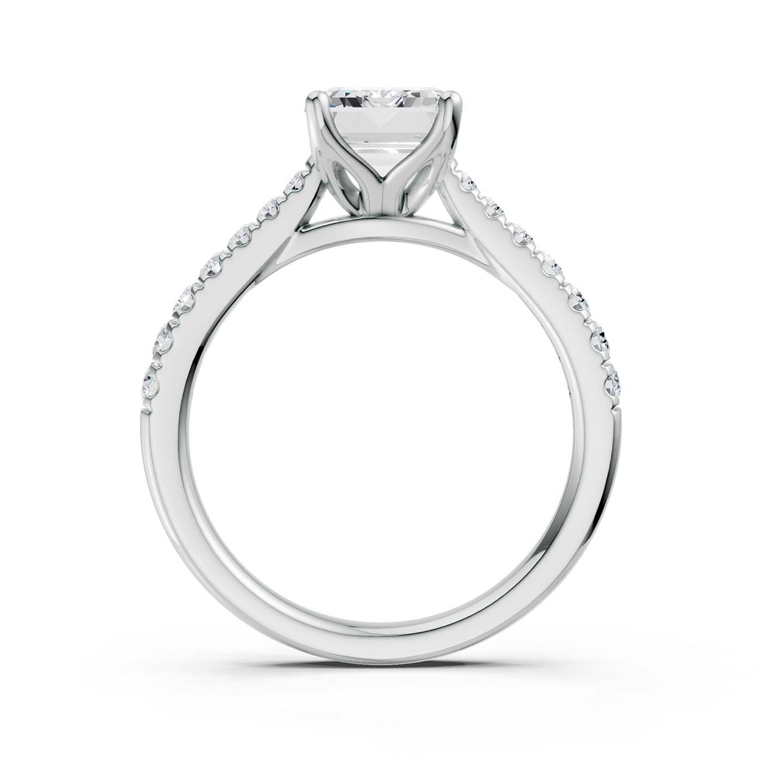 Le'a ring, side view