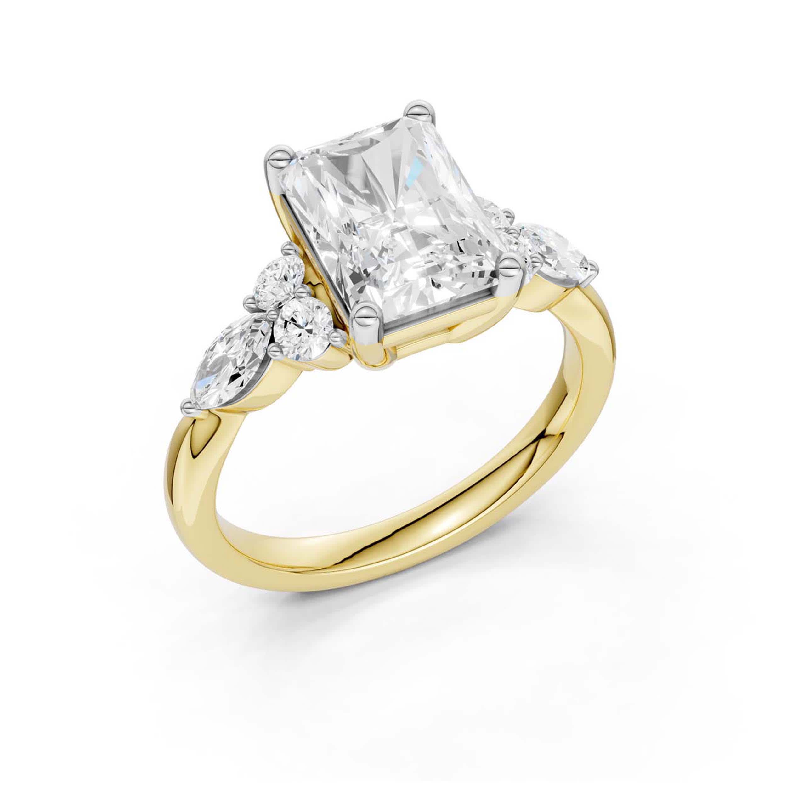Remy in Yellow Gold, Detail view