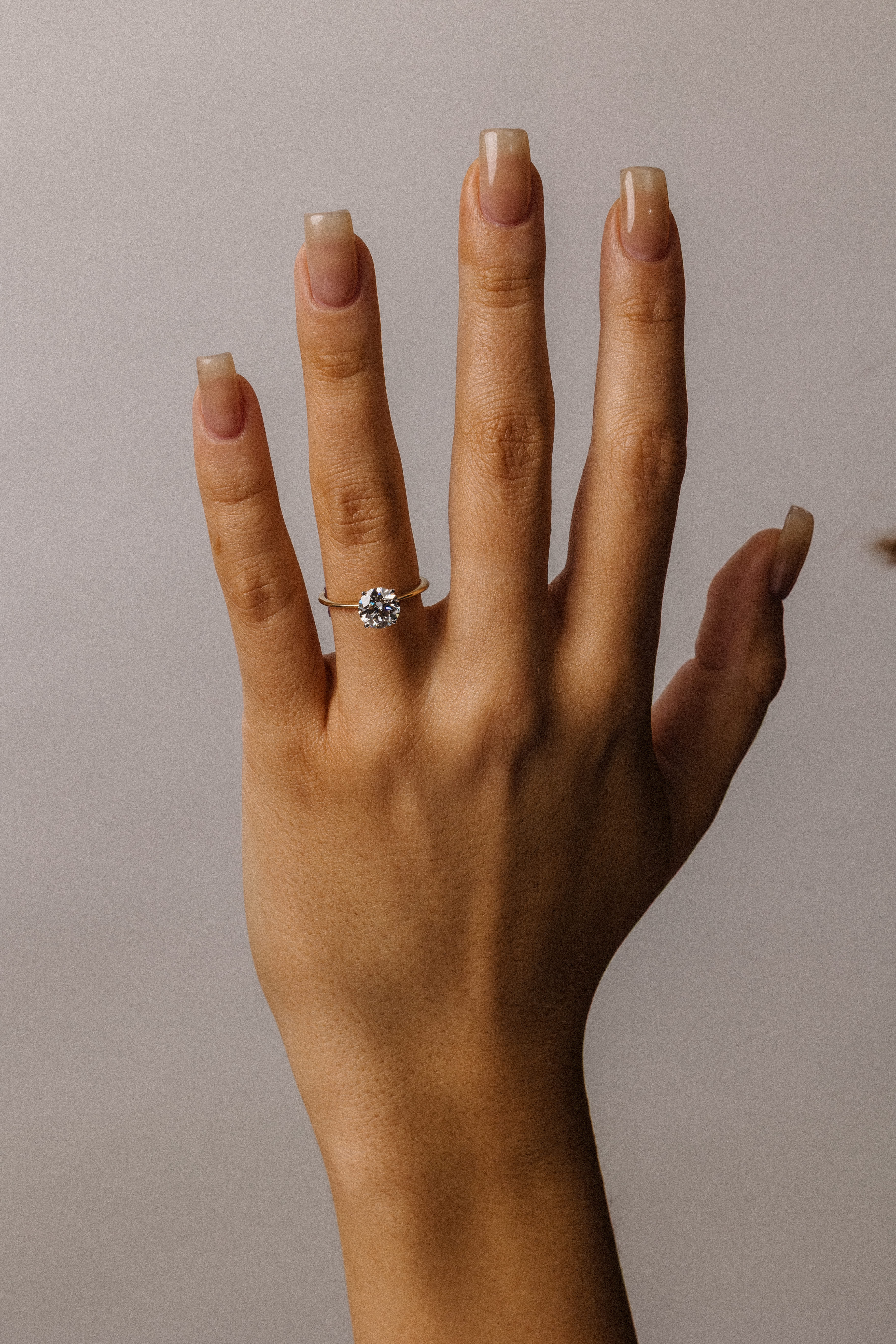 Sienna ring, detail view