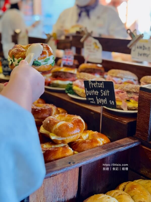 LONDON BAGEL MUSEUM-倫敦貝果博物館-SEOUL-首爾-韓國-咖啡廳-人氣美食-韓國旅行-自由行-排隊名店-手工貝果-Catch Table遠端候位-可愛文創