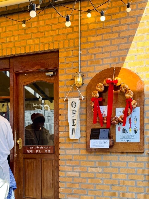 LONDON BAGEL MUSEUM-倫敦貝果博物館-SEOUL-首爾-韓國-咖啡廳-人氣美食-韓國旅行-自由行-排隊名店-手工貝果-Catch Table遠端候位-可愛文創