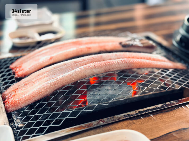 弘大風川鰻魚-弘大-炭烤鰻魚-首爾美食-自由行-韓國旅遊-弘大美食-首爾鰻魚餐廳-自助旅行-弘大燒烤-SEOUL-風川鰻魚-首爾炭烤鰻魚-韓國美食推薦