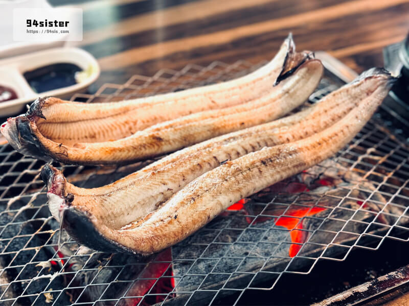 弘大風川鰻魚-弘大-炭烤鰻魚-首爾美食-自由行-韓國旅遊-弘大美食-首爾鰻魚餐廳-自助旅行-弘大燒烤-SEOUL-風川鰻魚-首爾炭烤鰻魚-韓國美食推薦