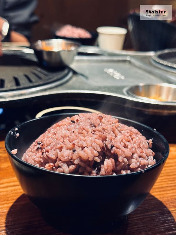 豬名家-韓式烤肉-SEOUL-弘大站-首爾-韓國-餐廳-延南洞美食-豬頸肉-豬五花-韓式泡菜-韓國旅行-自由行-首爾自助旅行-弘大烤肉-蒸蛋-弘大美食