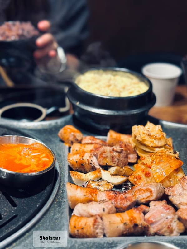 豬名家-韓式烤肉-SEOUL-弘大站-首爾-韓國-餐廳-延南洞美食-豬頸肉-豬五花-韓式泡菜-韓國旅行-自由行-首爾自助旅行-弘大烤肉-蒸蛋-弘大美食
