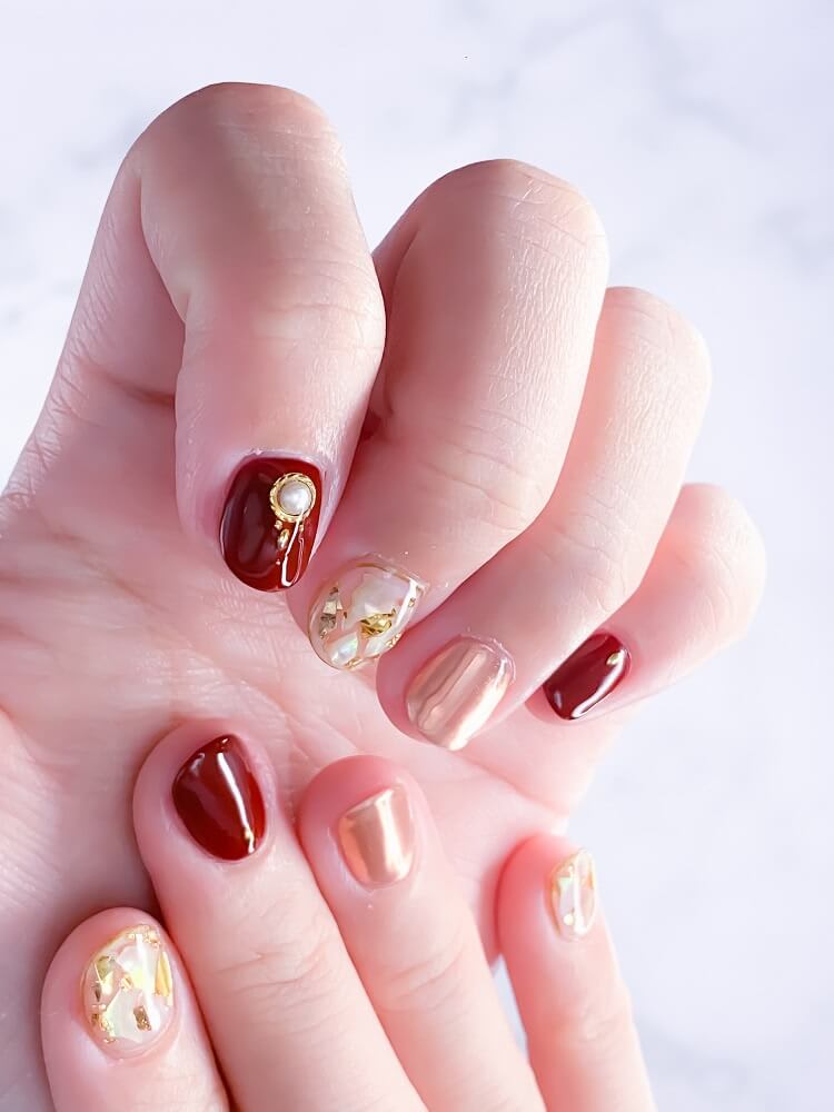 m.nail