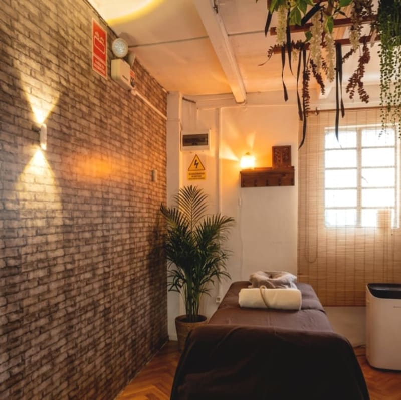 Masajes y Terapias — Essenza Spa, Puente Piedra