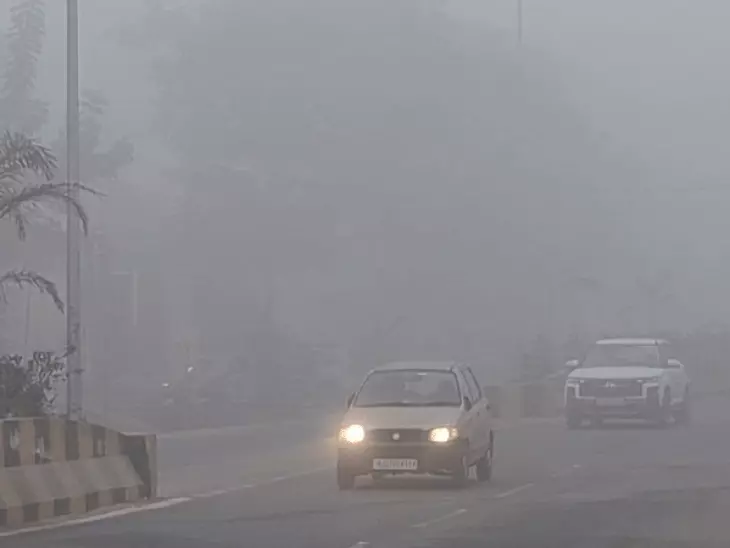 घने कोहरे और बर्फीली हवाओं के आगोश में आई लेकसिटी