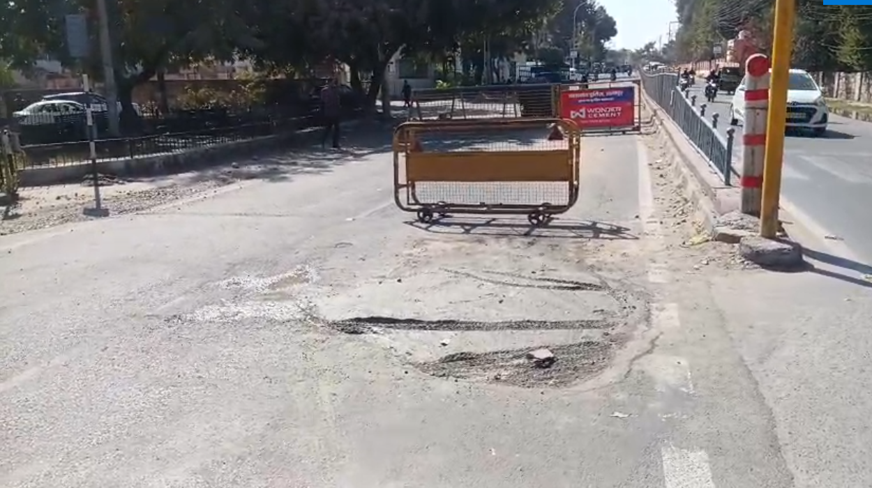 उदयपुर में हादसे का गड्ढा भरा, लेकिन खतरा बरकरार